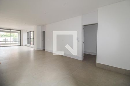 Apartamento à venda com 316m², 4 quartos e 4 vagas Apartamento à venda com 316m², 4 quartos e 4 vagasSala