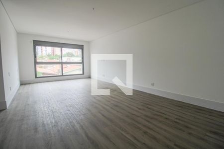 Apartamento à venda com 316m², 4 quartos e 4 vagas Apartamento à venda com 316m², 4 quartos e 4 vagasQuarto