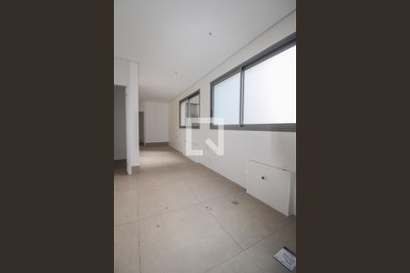 Apartamento à venda com 316m², 4 quartos e 4 vagas Apartamento à venda com 316m², 4 quartos e 4 vagasÁrea de serviço