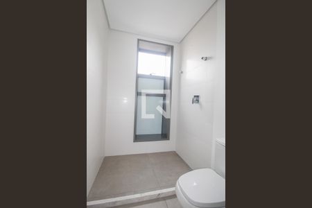 Apartamento à venda com 316m², 4 quartos e 4 vagas Apartamento à venda com 316m², 4 quartos e 4 vagasBanheiro