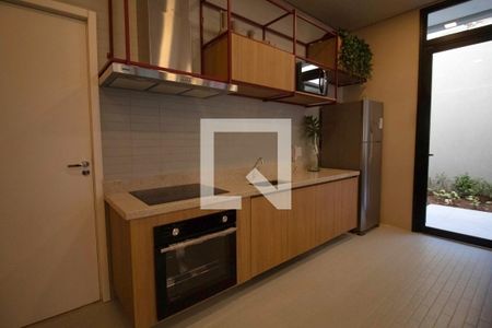 Studio à venda com 28m², 1 quarto e sem vaga Studio à venda com 28m², 1 quarto e sem vagaÁrea comum - Salão de festas