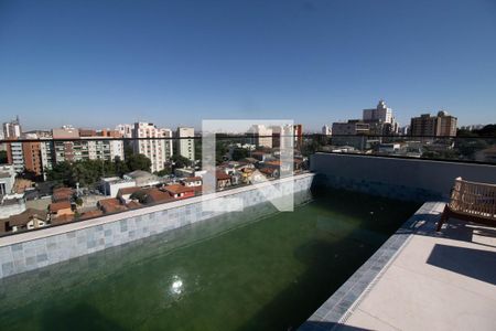 Studio à venda com 28m², 1 quarto e sem vaga Studio à venda com 28m², 1 quarto e sem vagaÁrea comum - Piscina