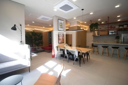 Studio à venda com 28m², 1 quarto e sem vaga Studio à venda com 28m², 1 quarto e sem vagaÁrea comum - Salão de festas