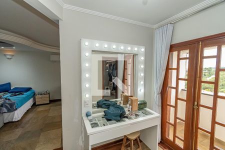 Casa à venda com 535m², 5 quartos e 8 vagas Casa à venda com 535m², 5 quartos e 8 vagasCloset da suíte 1