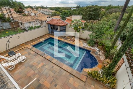 Casa à venda com 535m², 5 quartos e 8 vagas Casa à venda com 535m², 5 quartos e 8 vagasPiscina