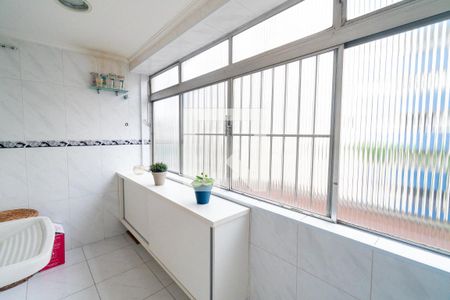 Apartamento à venda com 92m², 3 quartos e 2 vagas Apartamento à venda com 92m², 3 quartos e 2 vagasÁrea de Serviço