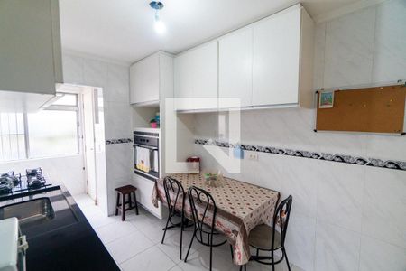 Apartamento à venda com 92m², 3 quartos e 2 vagas Apartamento à venda com 92m², 3 quartos e 2 vagasCozinha