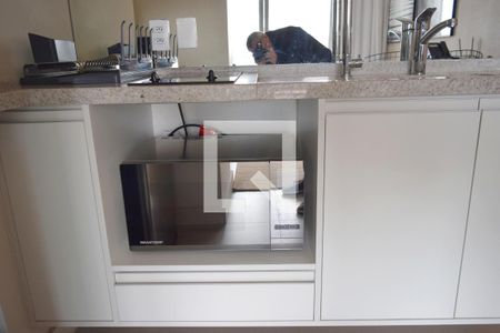 Studio à venda com 42m², 1 quarto e 1 vagaCozinha - detalhe micoondas