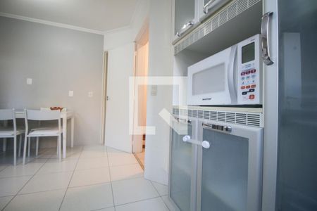 Casa de condomínio à venda com 389m², 4 quartos e 3 vagas Casa de condomínio à venda com 389m², 4 quartos e 3 vagasCozinha