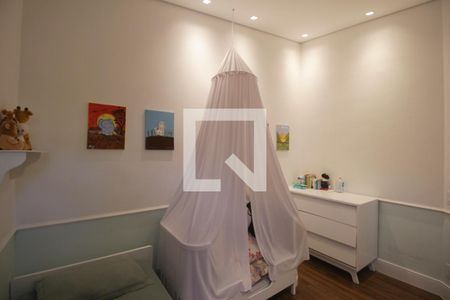 Casa de condomínio à venda com 389m², 4 quartos e 3 vagas Casa de condomínio à venda com 389m², 4 quartos e 3 vagasQuarto 4