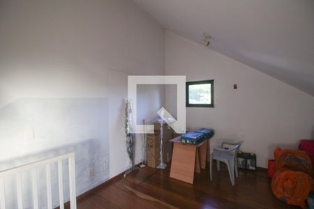 Casa de condomínio à venda com 389m², 4 quartos e 3 vagas Casa de condomínio à venda com 389m², 4 quartos e 3 vagasÁrea comum