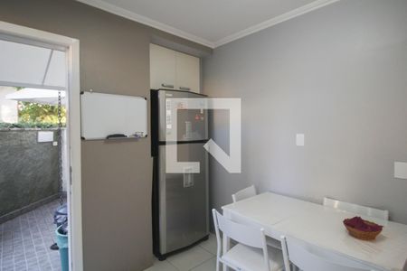 Casa de condomínio à venda com 389m², 4 quartos e 3 vagas Casa de condomínio à venda com 389m², 4 quartos e 3 vagasCozinha