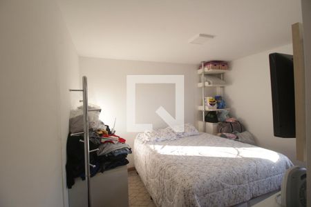 Casa de condomínio à venda com 389m², 4 quartos e 3 vagas Casa de condomínio à venda com 389m², 4 quartos e 3 vagasSuíte 1