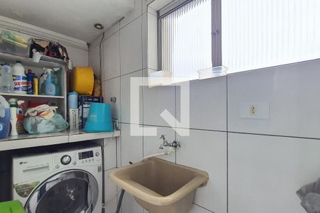 Apartamento à venda com 74m², 3 quartos e sem vaga Apartamento à venda com 74m², 3 quartos e sem vagaCozinha e Área de Serviço
