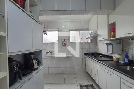 Apartamento à venda com 74m², 3 quartos e sem vaga Apartamento à venda com 74m², 3 quartos e sem vagaCozinha e Área de Serviço