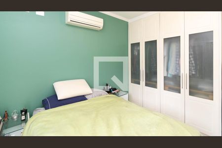 Casa à venda com 430m², 3 quartos e 4 vagasSuíte 1