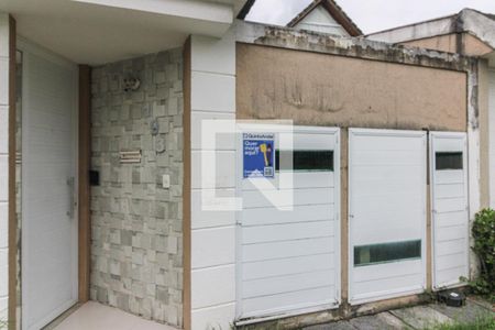 Casa de condomínio à venda com 248m², 4 quartos e 1 vagaPlaca Quinto Andar