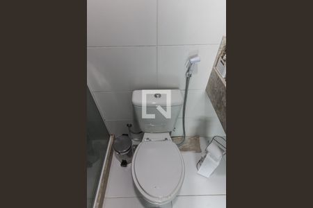 Casa de condomínio à venda com 248m², 4 quartos e 1 vagaSuíte 3 - Banheiro