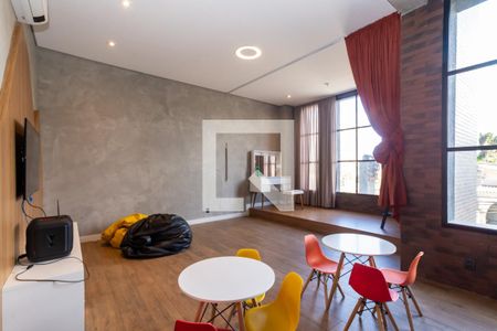 Apartamento à venda com 85m², 2 quartos e 1 vaga Apartamento à venda com 85m², 2 quartos e 1 vagaÁrea comum - Salão de festas