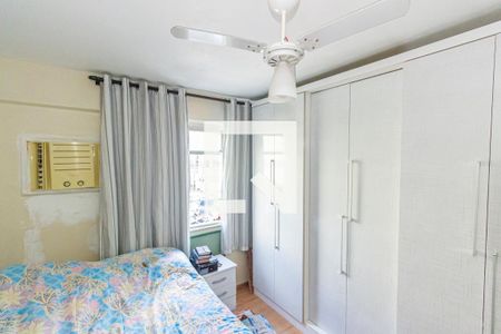 Quarto 1 de apartamento para alugar com 2 quartos, 55m² em Irajá, Rio de Janeiro