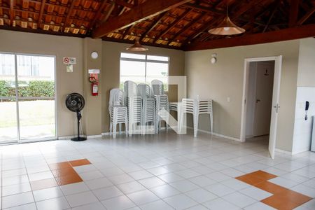 Apartamento à venda com 39m², 2 quartos e 1 vaga Apartamento à venda com 39m², 2 quartos e 1 vagaÁrea comum - Salão de festas