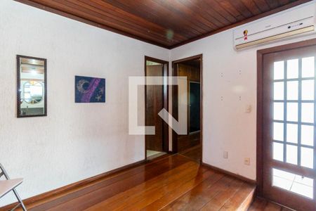 Apartamento à venda com 180m², 4 quartos e 2 vagas Apartamento à venda com 180m², 4 quartos e 2 vagasSuíte