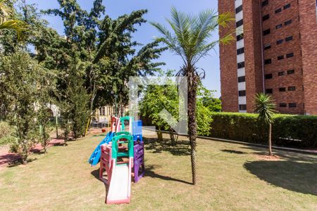 Apartamento à venda com 116m², 2 quartos e 2 vagasÁrea comum - Playground