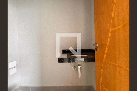 Apartamento à venda com 108m², 2 quartos e 1 vaga Apartamento à venda com 108m², 2 quartos e 1 vagaBanheiro de serviço