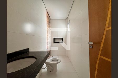 Apartamento à venda com 108m², 2 quartos e 1 vaga Apartamento à venda com 108m², 2 quartos e 1 vagaBanheiro