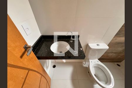 Apartamento à venda com 152m², 3 quartos e 2 vagas Apartamento à venda com 152m², 3 quartos e 2 vagasBanheiro da Suíte