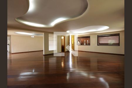 Sala de casa à venda com 4 quartos, 1000m² em Morumbi, São Paulo