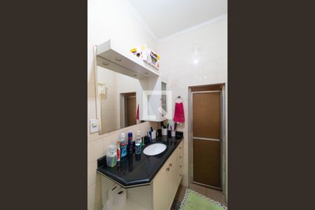 Casa à venda com 146m², 3 quartos e 2 vagas Casa à venda com 146m², 3 quartos e 2 vagasBanheiro