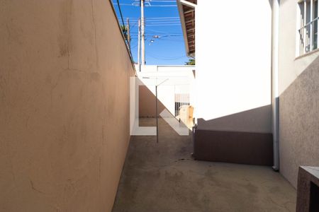 Casa à venda com 146m², 3 quartos e 2 vagas Casa à venda com 146m², 3 quartos e 2 vagasQuintal