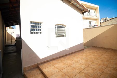 Casa à venda com 146m², 3 quartos e 2 vagas Casa à venda com 146m², 3 quartos e 2 vagasQuintal