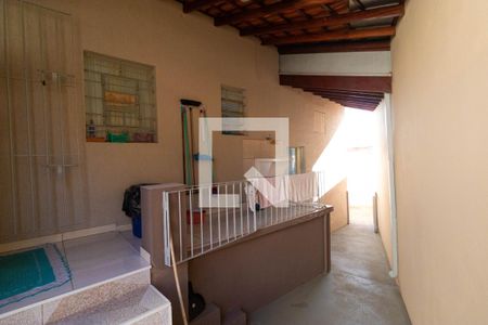 Casa à venda com 146m², 3 quartos e 2 vagas Casa à venda com 146m², 3 quartos e 2 vagasÁrea de Serviço