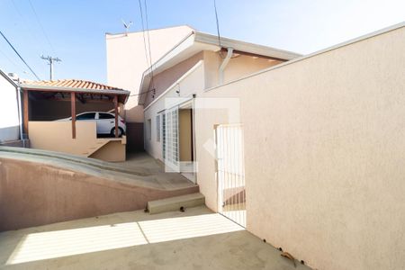 Casa à venda com 146m², 3 quartos e 2 vagas Casa à venda com 146m², 3 quartos e 2 vagasQuintal