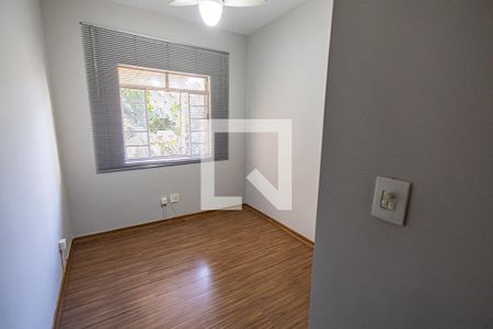 Quarto 1 / 2º andar de casa para alugar com 3 quartos, 110m² em Santa Amelia, Belo Horizonte
