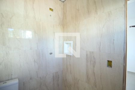 Casa à venda com 172m², 3 quartos e 2 vagasBanheiro 4