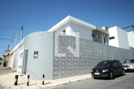 Casa à venda com 172m², 3 quartos e 2 vagasFachada