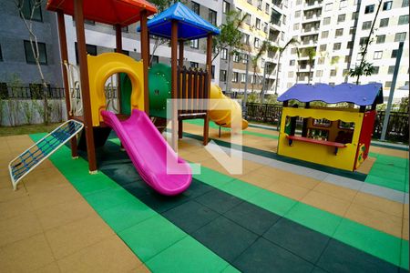 Apartamento à venda com 34m², 1 quarto e sem vaga Apartamento à venda com 34m², 1 quarto e sem vagaÁrea comum - Playground