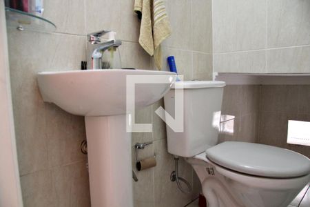 Casa à venda com 150m², 3 quartos e 2 vagasLavabo