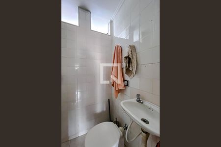 Apartamento para alugar com 120m², 3 quartos e sem vagaBanheiro