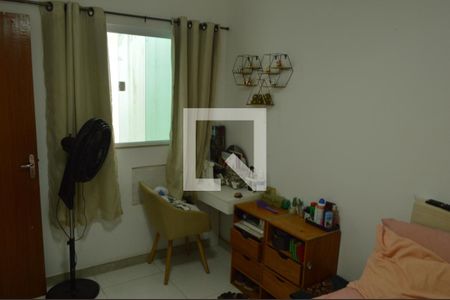 Casa de condomínio à venda com 120m², 3 quartos e 1 vagaQurato 1