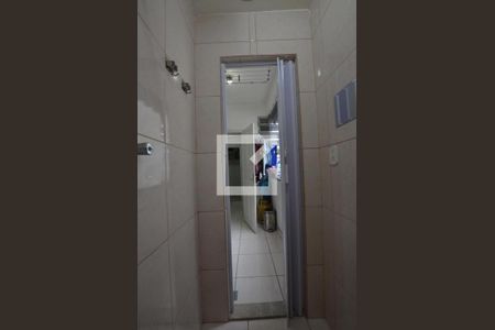 Apartamento para alugar com 78m², 2 quartos e sem vagaBanheiro de serviço