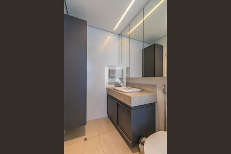 Apartamento à venda com 281m², 3 quartos e 3 vagas Apartamento à venda com 281m², 3 quartos e 3 vagasBanheiro da Suíte 3