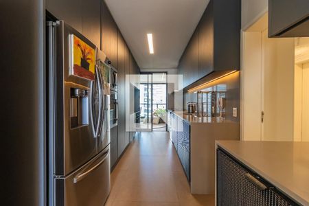 Apartamento à venda com 281m², 3 quartos e 3 vagas Apartamento à venda com 281m², 3 quartos e 3 vagasCozinha