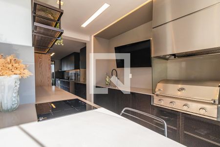 Apartamento à venda com 281m², 3 quartos e 3 vagas Apartamento à venda com 281m², 3 quartos e 3 vagasEspaço Gourmet