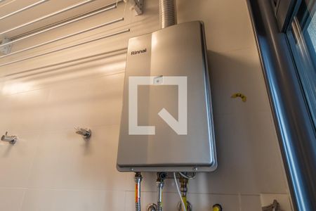 Apartamento à venda com 281m², 3 quartos e 3 vagas Apartamento à venda com 281m², 3 quartos e 3 vagasÁrea de Serviço