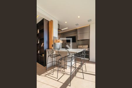 Apartamento à venda com 281m², 3 quartos e 3 vagas Apartamento à venda com 281m², 3 quartos e 3 vagasEspaço Gourmet