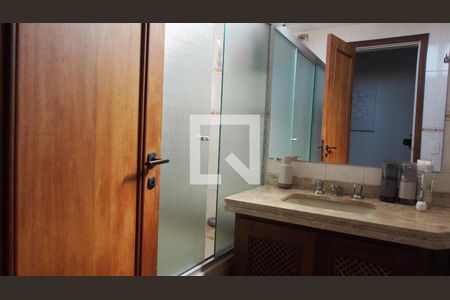 Apartamento à venda com 106m², 3 quartos e 2 vagasBanheiro